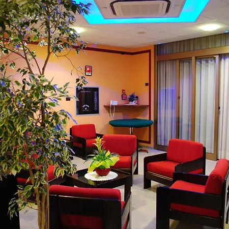 Casa Vacanze * Αλμπένγκα