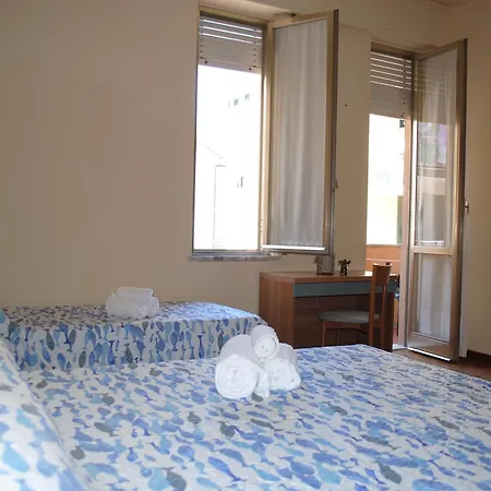 Casa Vacanze Ξενοδοχείο Αλμπένγκα